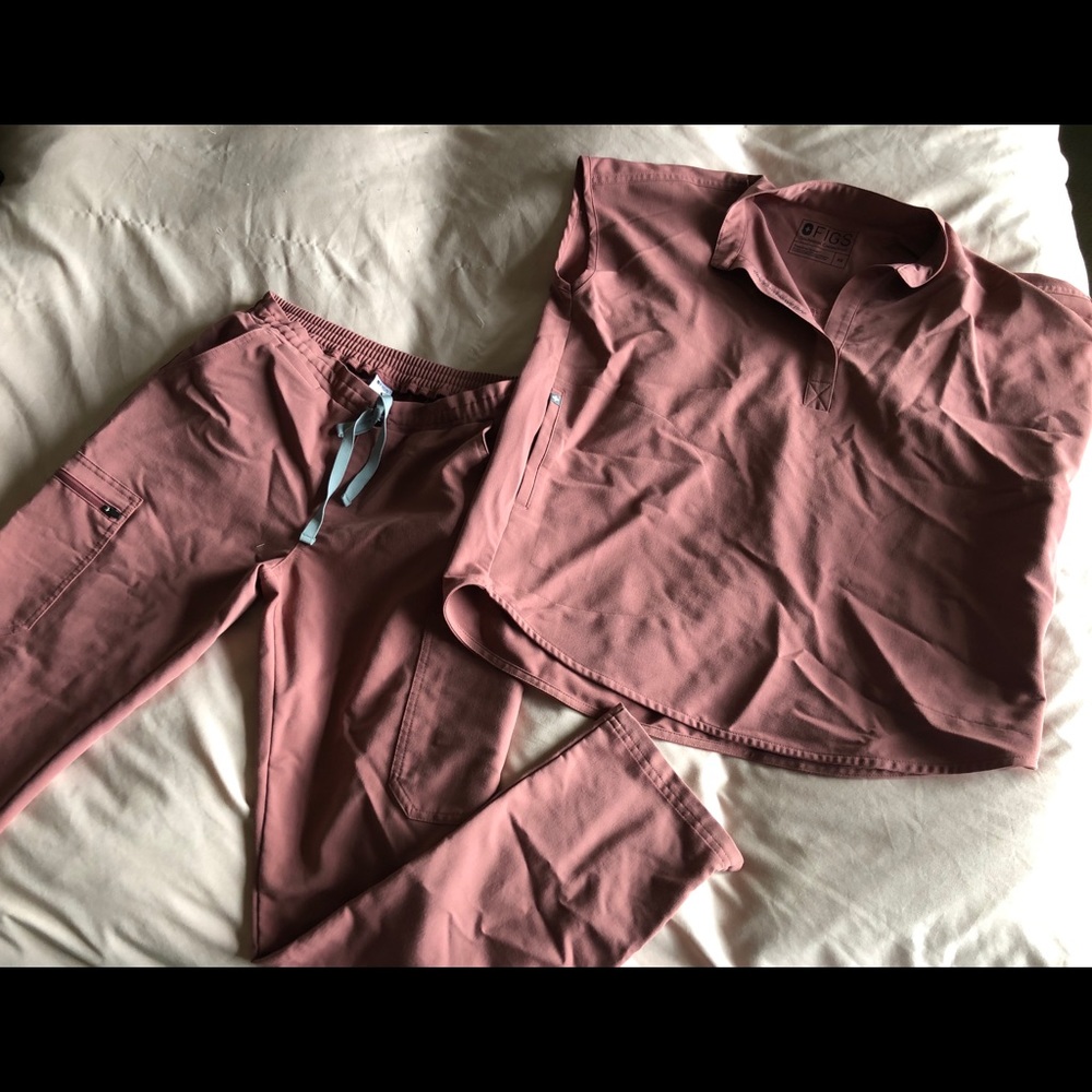 Figs LIMITED EDITION MAUVE scrubset